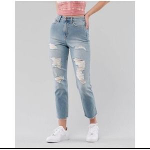 Stylish Light Blue Distressed Women Jeans